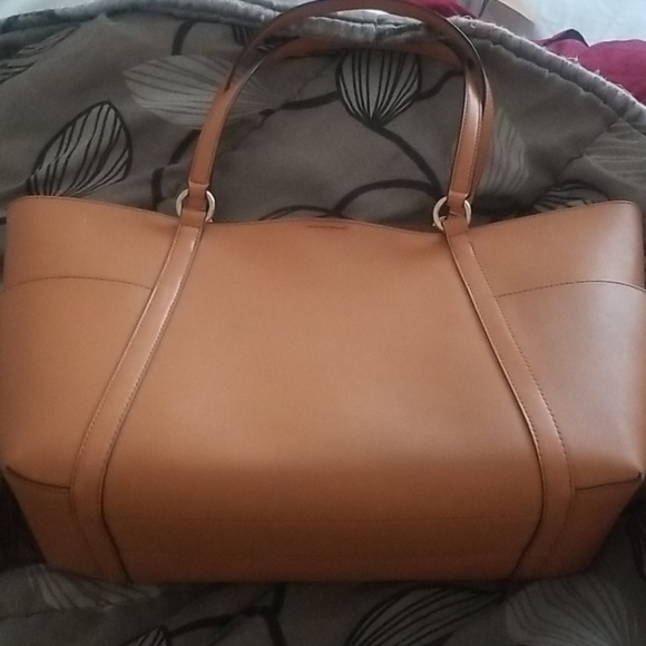 Purse - Picture 3 of 3